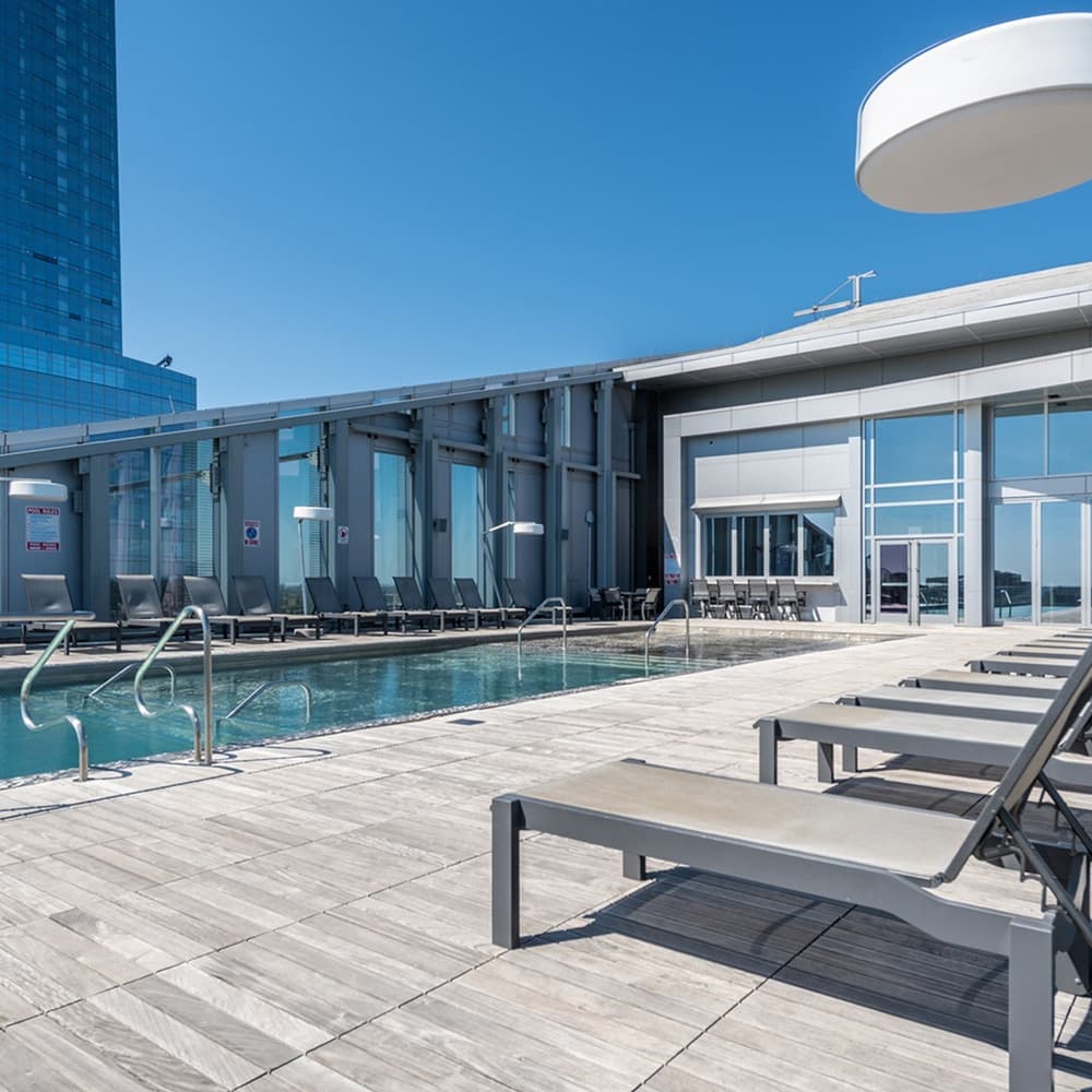 evo-at-cira-centre-south-philadelphia-pa-building-photo-(13)