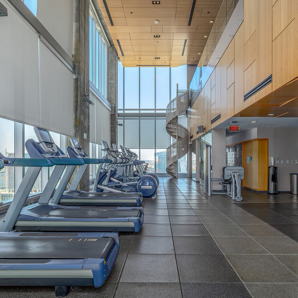 evo-at-cira-centre-south-philadelphia-pa-fitness-room-(2)